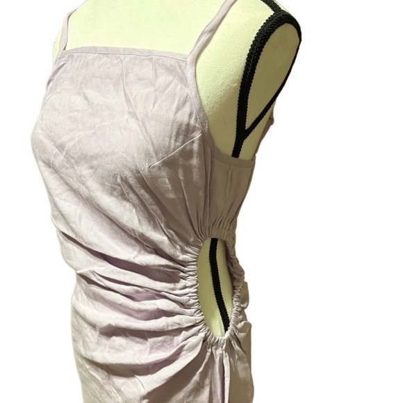 Monrow Light Pink Gathered Midi Dress - Picture 4 of 9